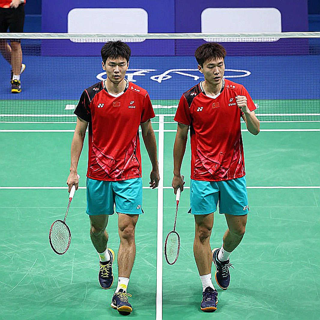 শাটল, কিস্তি আর পুনঃজোড়ার বাজার: এশিয়ান গেমসের প্রথম দিনে ভারতের গভীরতার খতিয়ান শাটল, কিস্তি আর পুনঃজোড়ার বাজার: এশিয়ান গেমসের প্রথম দিনে ভারতের গভীরতার খতিয়ান