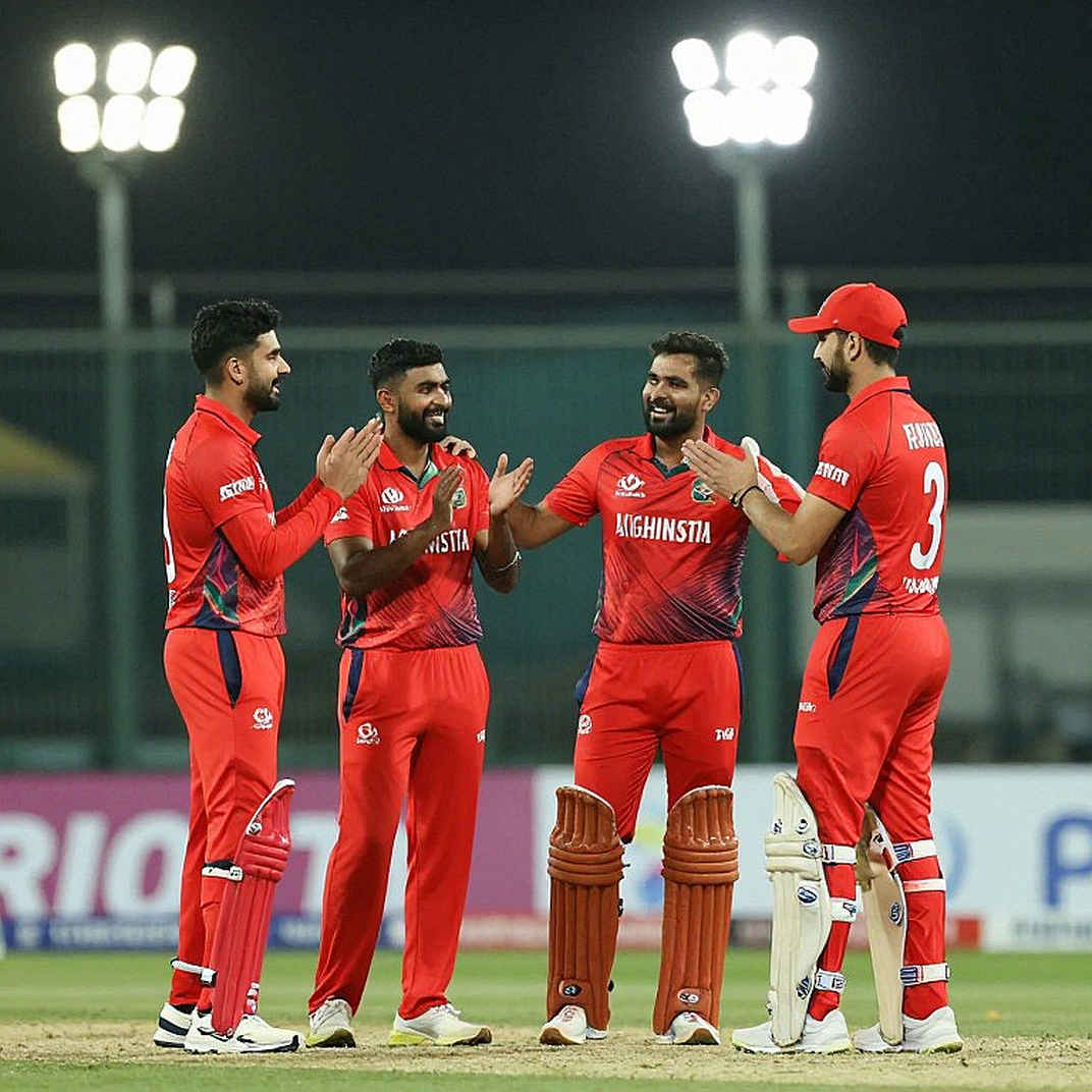 মিরপুর, তৃতীয় দিন: ১০৬ রানের লিডের নিচে ৭৯/৬, আর নাঈমের চার উইকেট