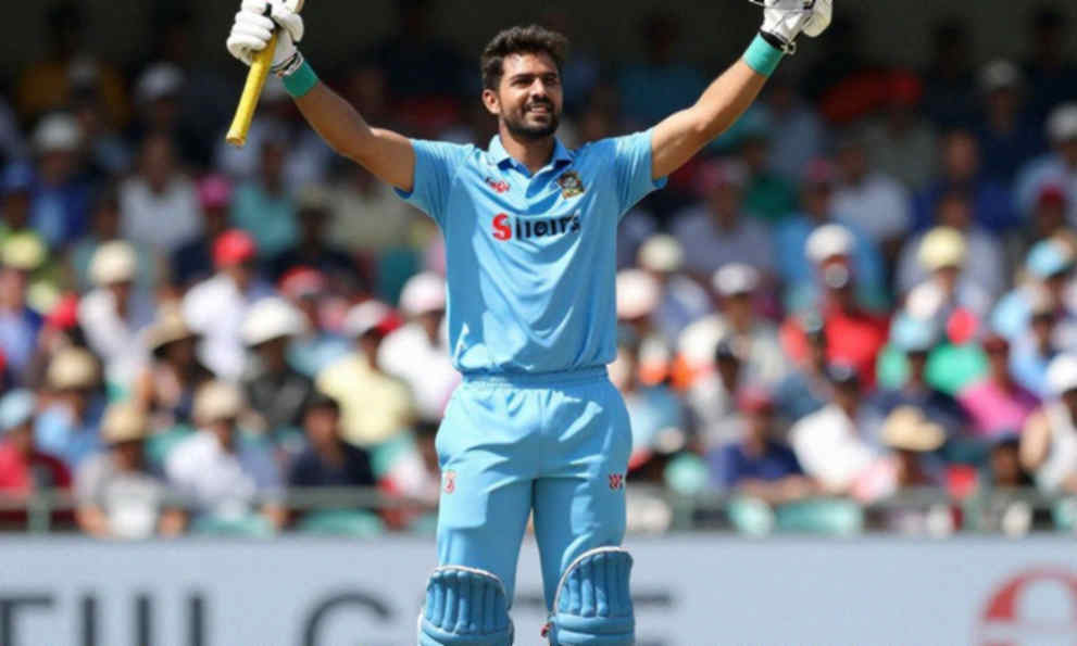 র‍্যাঙ্কিং লেজারে গতি বাড়ল, রশিদের ফ্রেমে ফরম্যাটের প্রশ্নটা খোলা রইল