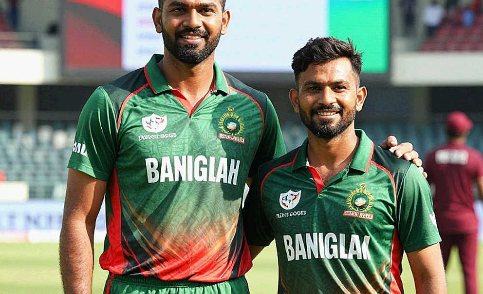 নিলামের হাতুড়ি থেকে স্মার্ট কন্ট্রাক্ট: ফ্র্যাঞ্চাইজি ক্রিকেটে ব্লকচেইনের নীরব এন্ট্রি নিলামের হাতুড়ি থেকে স্মার্ট কন্ট্রাক্ট: ফ্র্যাঞ্চাইজি ক্রিকেটে ব্লকচেইনের নীরব এন্ট্রি