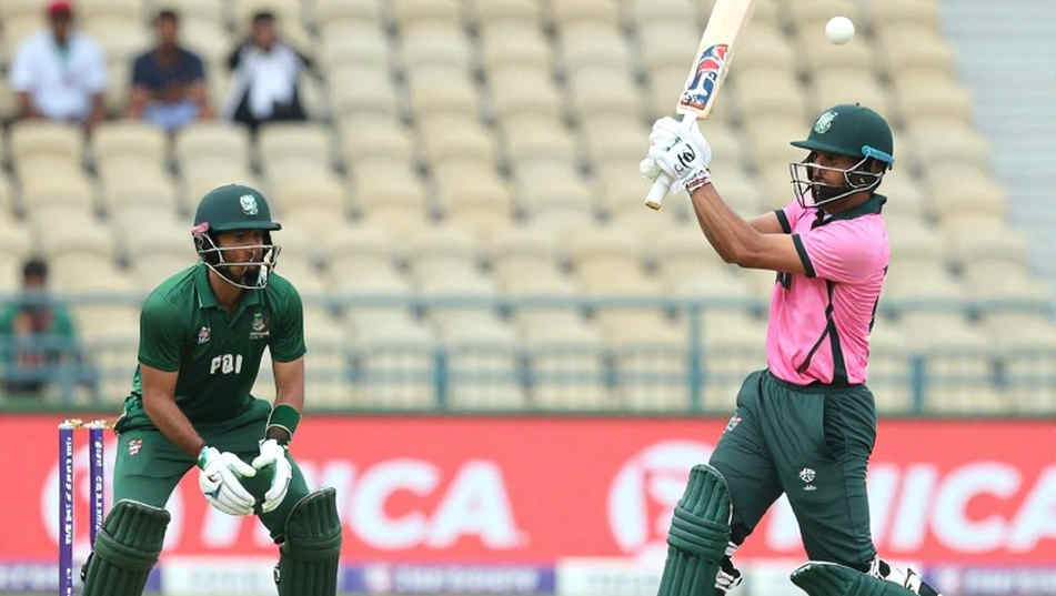 Nobody Bought Him in the Winter Auction: The Franchise Economy of Asian Cricket Nobody Bought Him in the Winter Auction: The Franchise Economy of Asian Cricket