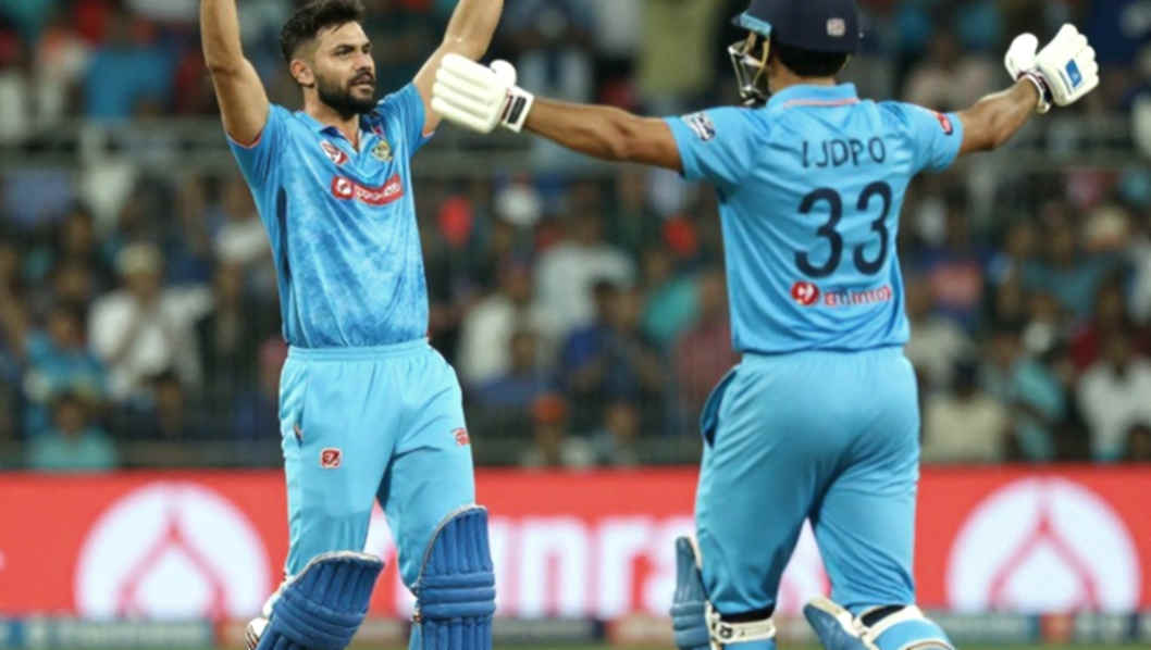 Bhuvneshwar's Return: One Month of Preparation, Four Years of Waiting, and the Small Margins of a Different Beast