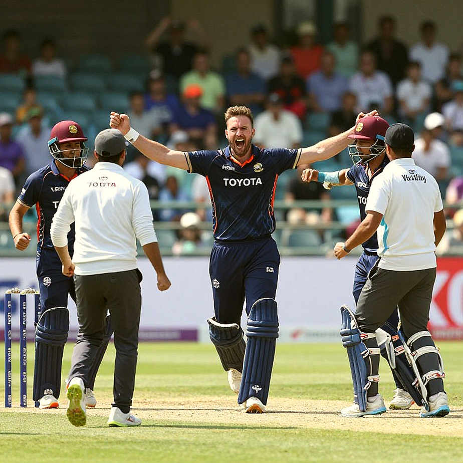 খাতা মিথ্যা বলে না, মানুষ বলে: এশিয়ার ক্রিকেটে ব্লকচেইন টাকার হিসাবনিকাশ