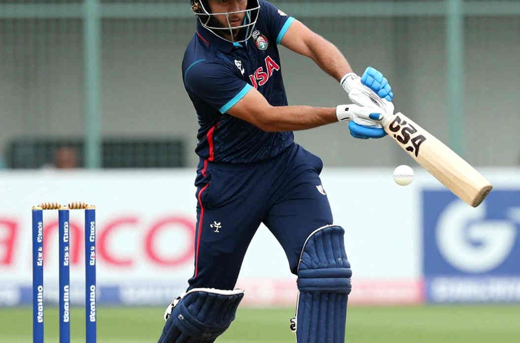 ডারবানের নতুন বল আর নর্থজের পুরোনো প্রশ্ন: ১৮ জনের দল যেখানে রেড-বলের হিসাব বদলে দেয় ডারবানের নতুন বল আর নর্থজের পুরোনো প্রশ্ন: ১৮ জনের দল যেখানে রেড-বলের হিসাব বদলে দেয়
