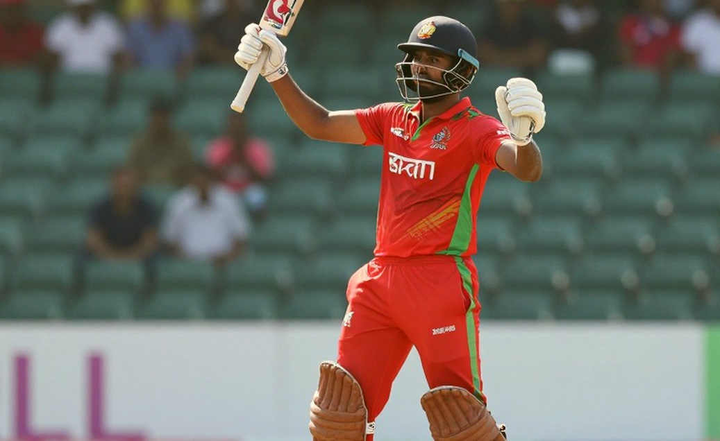৭৭.২ ওভারে ৩৭০-৬: ইসলামাবাদের প্রথম দিনে স্কোরকার্ড যে গল্পটা লেখেনি ৭৭.২ ওভারে ৩৭০-৬: ইসলামাবাদের প্রথম দিনে স্কোরকার্ড যে গল্পটা লেখেনি