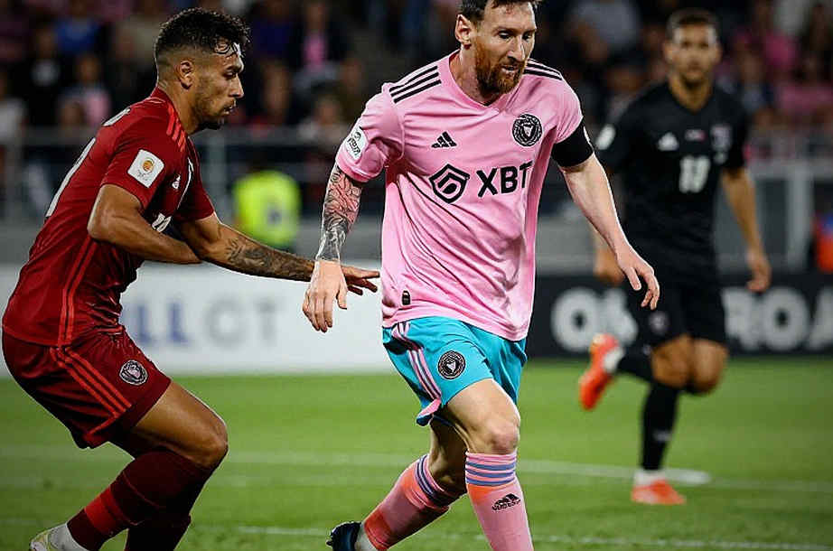 1-1, Then the Clock: How Fleetwood's Night Turned Into an Expense Document