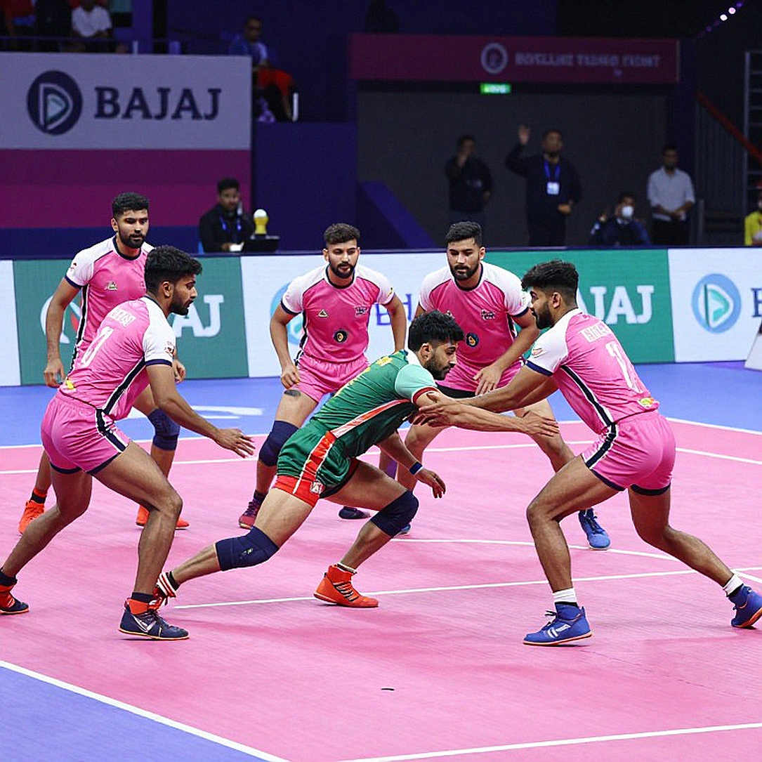 কাবাডির সোনালি ডাবল: স্কোর আছে, সূত্র নেই কাবাডির সোনালি ডাবল: স্কোর আছে, সূত্র নেই